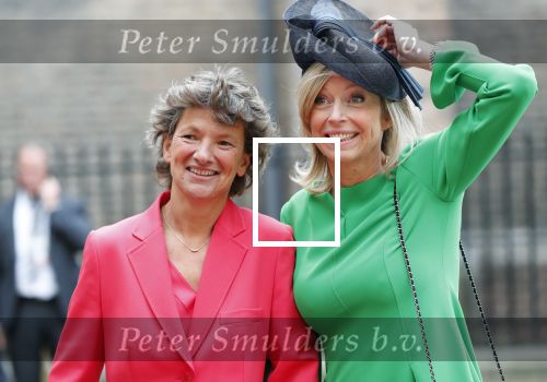 Den Haag 17 september 2019
Prinsjesdag 2019 op het binnenhof.
- Minister Kajsa Ollongren van Binnenlandse Zaken en Koninkrijksrelaties met haar echtgenote Irene van den Brekel