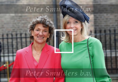 Den Haag 17 september 2019
Prinsjesdag 2019 op het binnenhof.
- Minister Kajsa Ollongren van Binnenlandse Zaken en Koninkrijksrelaties met haar echtgenote Irene van den Brekel