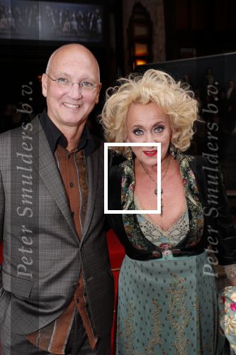 Amsterdam 11 augustus 2019
Premiere Downtown Abbey in pathe Tuschinski. Karin Bloemen kwam met haar man Marnix