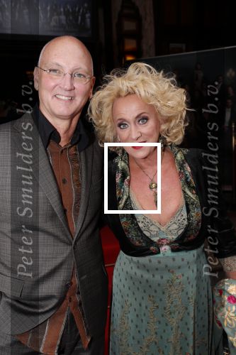 Amsterdam 11 augustus 2019
Premiere Downtown Abbey in pathe Tuschinski. Karin Bloemen kwam met haar man Marnix