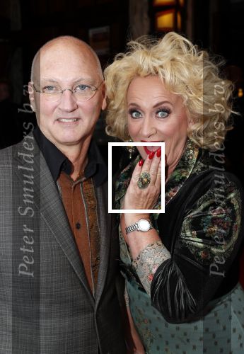 Amsterdam 11 augustus 2019
Premiere Downtown Abbey in pathe Tuschinski. Karin Bloemen kwam met haar man Marnix