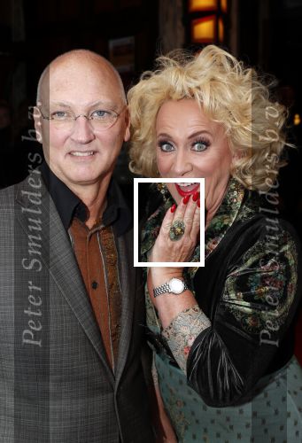 Amsterdam 11 augustus 2019
Premiere Downtown Abbey in pathe Tuschinski. Karin Bloemen kwam met haar man Marnix