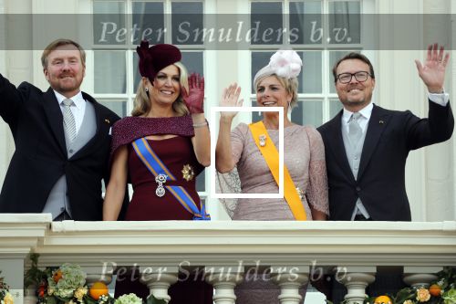 Den Haag 17 september 2019
Prinsjesdag 2019. Koning Willem Alexander Koningin Maxima Prins Constantijn en Prinses Laurentien arriveren met koets op binnenhof en bij paleis Noordeinde.