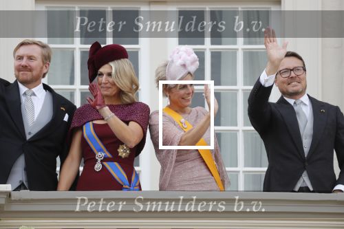 Den Haag 17 september 2019
Prinsjesdag 2019. Koning Willem Alexander Koningin Maxima Prins Constantijn en Prinses Laurentien arriveren met koets op binnenhof en bij paleis Noordeinde.