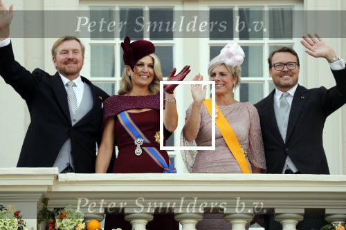 Den Haag 17 september 2019
Prinsjesdag 2019. Koning Willem Alexander Koningin Maxima Prins Constantijn en Prinses Laurentien arriveren met koets op binnenhof en bij paleis Noordeinde.