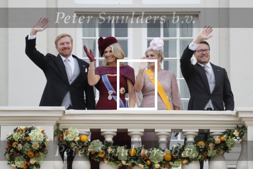 Den Haag 17 september 2019
Prinsjesdag 2019. Koning Willem Alexander Koningin Maxima Prins Constantijn en Prinses Laurentien arriveren met koets op binnenhof en bij paleis Noordeinde.