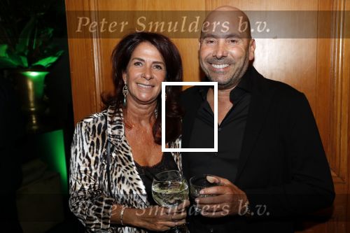 Amsterdam 9 september 2019
10 jarig bestaan van Choices by Deborah Leeser ( Gassan Diamonds) bij artis.
Lesley en tanja Bamberger