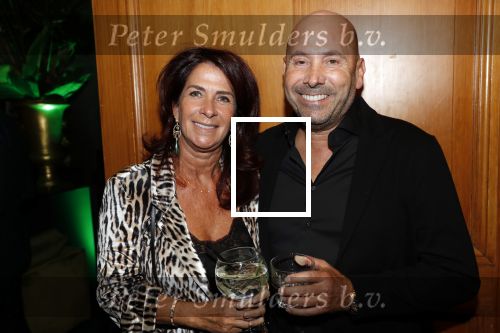 Amsterdam 9 september 2019
10 jarig bestaan van Choices by Deborah Leeser ( Gassan Diamonds) bij artis.
Lesley en tanja Bamberger