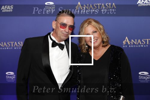 Scheveningen 22 september 2019
Premiere Anastasia in het afas Circustheater. Loretta Schrijver kwam met een kennis