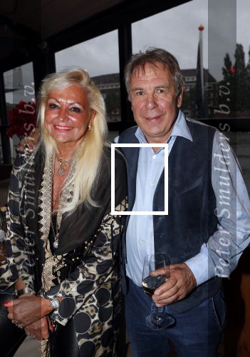 Amsterdam 24 september 2019
Presentatie AMSTERDAM XXXL in the harbour Club zuid. Maarten Spanjer met zijn vriendin