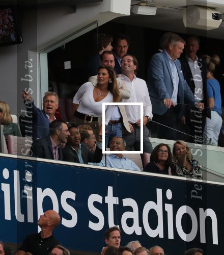 Eindhoven,22 September 2019 Kompetitiewedstrijd PSV-AJAX, eindstand 1-1
Marcel Boekhoorn en Rebecca Cabau v Kasbergen
