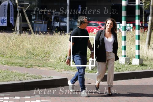 Rotterdam 2 september 2019
Marco Borsato en Leontine Borsato hand in hand.