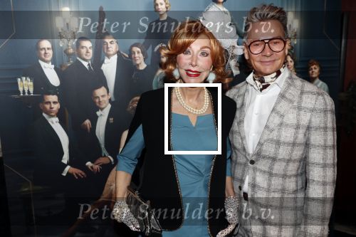 Amsterdam 11 augustus 2019
Premiere Downtown Abbey in pathe Tuschinski. Marijke Helwegen kwam met een kennis