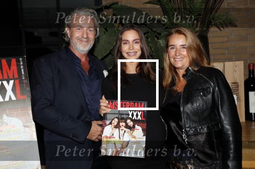 Amsterdam 24 september 2019
Presentatie AMSTERDAM XXXL in the harbour Club zuid. Mark teurlings met Gimena en covermodel â€¦
