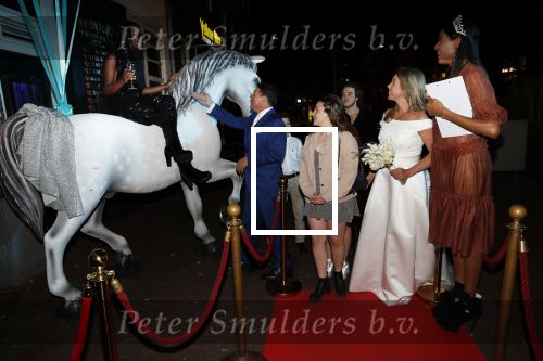Amsterdam 21 september 2019
Trouwfeest Martijn en Deborah Krabbe bij Akhnaton . Martijn kwam met zijn kinderen Michelle Bickel Achilles en Jasmijn