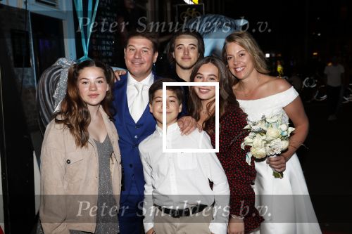Amsterdam 21 september 2019
Trouwfeest Martijn en Deborah Krabbe bij Akhnaton . Martijn kwam met zijn kinderen Michelle Bickel Achilles en Jasmijn