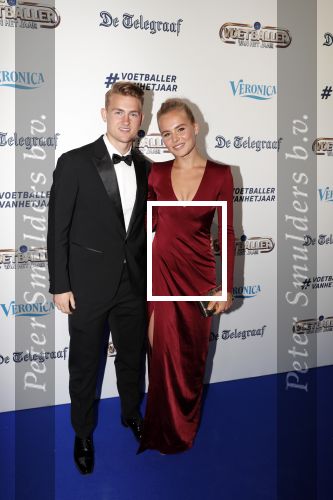 Hilversum 2 september 2019
Voetballer van het jaar verkiezing in studio 21. Annekee Molenaar met vriend Matthijs de Ligt