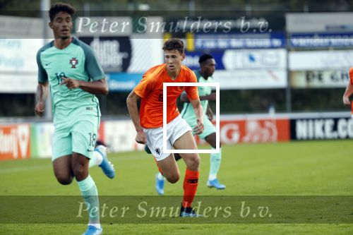 Katwijk 11 september 2019
Maxim Gullit maakt zijn dubuut in nederlands elftal.
Nederland Portugal O19 .