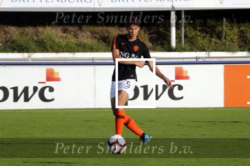 Katwijk 11 september 2019
Maxim Gullit maakt zijn dubuut in nederlands elftal.
Nederland Portugal O19 .