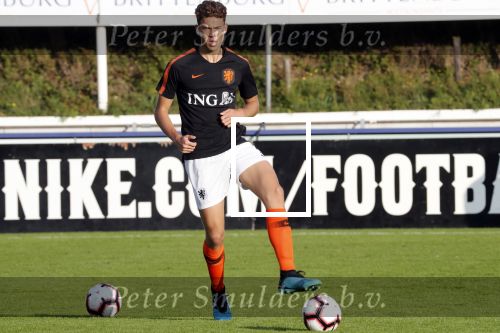 Katwijk 11 september 2019
Maxim Gullit maakt zijn dubuut in nederlands elftal.
Nederland Portugal O19 .