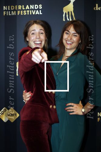 Utrecht 27 september 2019
Premiere Instinct tijdens de utrechtse filmdagen.
Halina Reijn deed de regie en Carice v Houten speelt de hoofdrol. Kiki van Deursen (links) en Melody Klaver