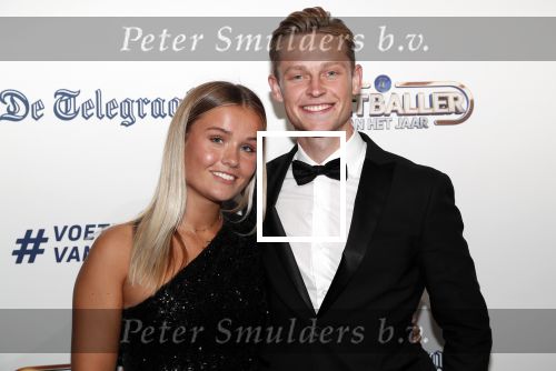 Hilversum 2 september 2019
Voetballer van het jaar verkiezing in studio 21. Mikky Kiemeney kwam met vriend Frenkie de Jong en zijn broer