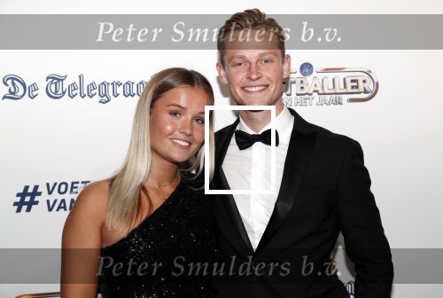 Hilversum 2 september 2019
Voetballer van het jaar verkiezing in studio 21. Mikky Kiemeney kwam met vriend Frenkie de Jong en zijn broer