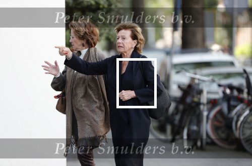 Amsterdam 19 september 2019
Nellie Kroes met een vriendin winkelend met een vriendin in Amsterdam zuid.