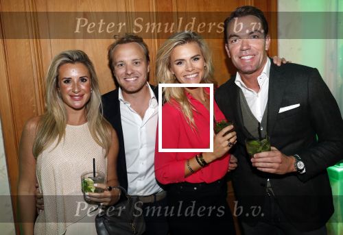 Amsterdam 9 september 2019
10 jarig bestaan van Choices by Deborah Leeser ( Gassan Diamonds) bij artis.
Robert Doornbos en partner Chantal Bles met Nicolette v dam en haar broer Sebastiaan v Dam