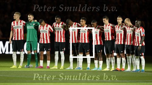 Eindhoven, 14 September 2019 PSV-Vitesse, eindstand 5-0
5 doelpunten Donyell Malen
PSV elftal 1 minuut stilte voor Cees v Merode