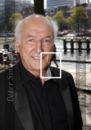 Amsterdam 12 september 2019
Boekpresentatie Anneke Gronloh in carre. Bart Peeters heeft het boek geschreven.
Peter Koelewijn