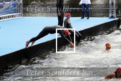 AMSTERDAM 8 september 2019
Amsterdam City Swim voor ALS. Pieter v d Hoogenband kwam mwet zijn vrouw Marie Jose en broer Robert