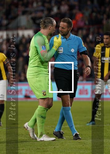 Eindhoven, 14 September 2019 PSV-Vitesse, eindstand 5-0
5 doelpunten Donyell Malen
Remko Pasveer en Pol v Boekel