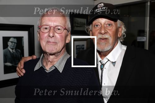Amsterdam 12 september 2019
Govert de Roos en Rens Benerink hebben in de jaren â€™70 en â€˜80 samen honderden platenhoezen gemaakt. Deze hangen nu in hotel Americain. Rens met een kennis