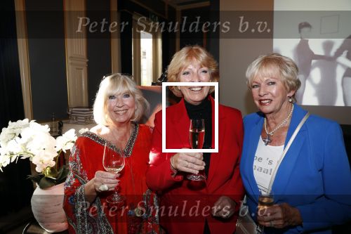 Amsterdam 12 september 2019
Boekpresentatie Anneke Gronloh in carre. Bart Peeters heeft het boek geschreven.
Ria Valk