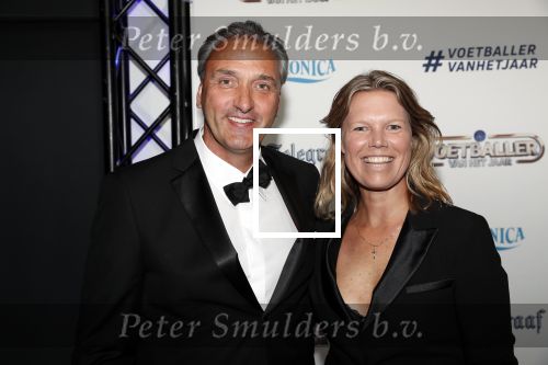 Hilversum 2 september 2019
Voetbalgala bij studio 21 . Robert Maaskant met vrouw