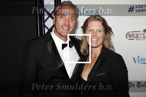 Hilversum 2 september 2019
Voetbalgala bij studio 21 . Robert Maaskant met vrouw