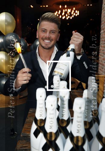 Amsterdam 9 september 2019
Robin ex on the beach wordt 25 jaar.