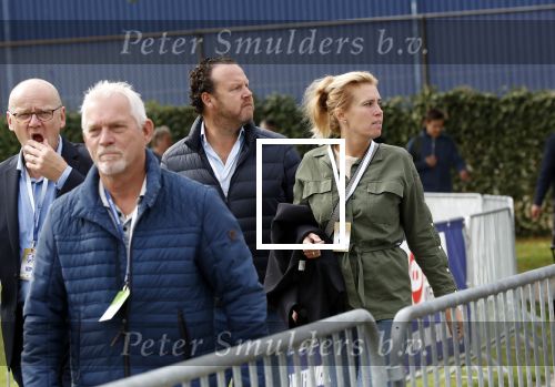 AMSTERDAM 8 september 2019
Amsterdam City Swim voor ALS.  Roderick v d Wijck met zijn vriendin / vrouw. Roderick is ex man van Emily Bremers