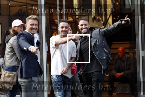Amsterdam 9 september 2019
Robin ( ex on the beach) Djarno Hofland en Rolf Sanchez op de pc hooftstraat.