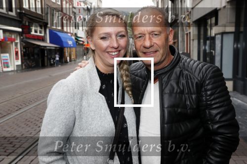 Amsterdam 11 augustus 2019
Premiere Downtown Abbey in pathe Tuschinski. Ron Boszhard met zijn vriendin