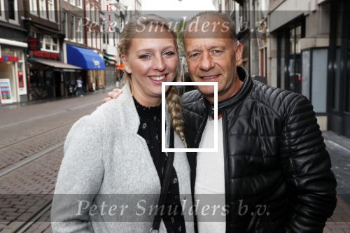 Amsterdam 11 augustus 2019
Premiere Downtown Abbey in pathe Tuschinski. Ron Boszhard met zijn vriendin