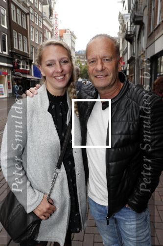 Amsterdam 11 augustus 2019
Premiere Downtown Abbey in pathe Tuschinski. Ron Boszhard met zijn vriendin