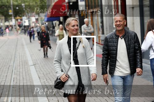 Amsterdam 11 augustus 2019
Premiere Downtown Abbey in pathe Tuschinski. Ron Boszhard met zijn vriendin