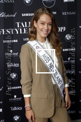 Amsterdam 12 september 2019
Talkies lunch bij Sushisamba. Sharon Pieksma ( Miss Nederland 2019)
