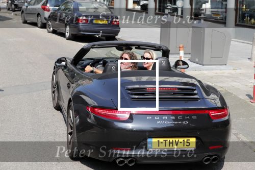 Amsterdam 26 augustus 2019
Sonja Bakker en haar vriend Barry v Suijdam in een porsche 911 cabrio in Amsterdam zuid