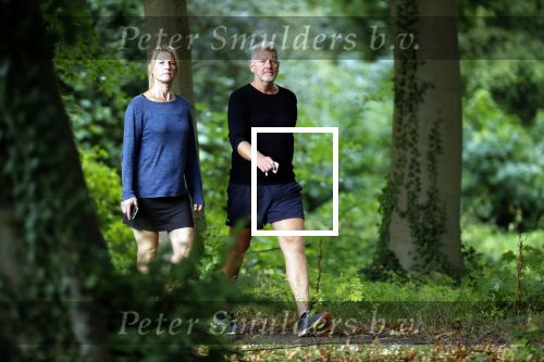 Breukelen 6 september 2019
Sybrand Niessen aan het wandelen met zijn vrouw