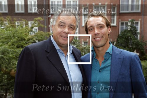 Amsterdam 10 september 2019
Presentatie celebaabs in hotel the Grand met oa Anouk Smulders Frits Sissing Dennis v d Geest Dennis Weening Dominique v Hulst ( zangeres Do) en  Irene moors . Celebabs is een idee van Tim Ouborg en Jeroen v d Boom . Tim met zijn vader Aad Ouborg
