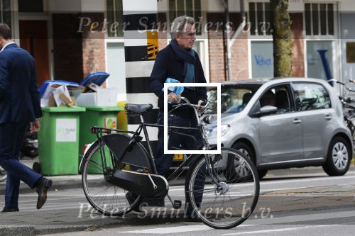 Amsterdam 9 september 2019
Tom Egbers doet op de fiets boodschappen in Amsterdam zuid.