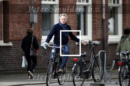 Amsterdam 9 september 2019
Tom Egbers doet op de fiets boodschappen in Amsterdam zuid.